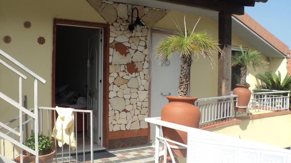 Casa Vacanza Alice & Mari Ascea Exterior photo